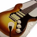 3d-electric-guitar-cake